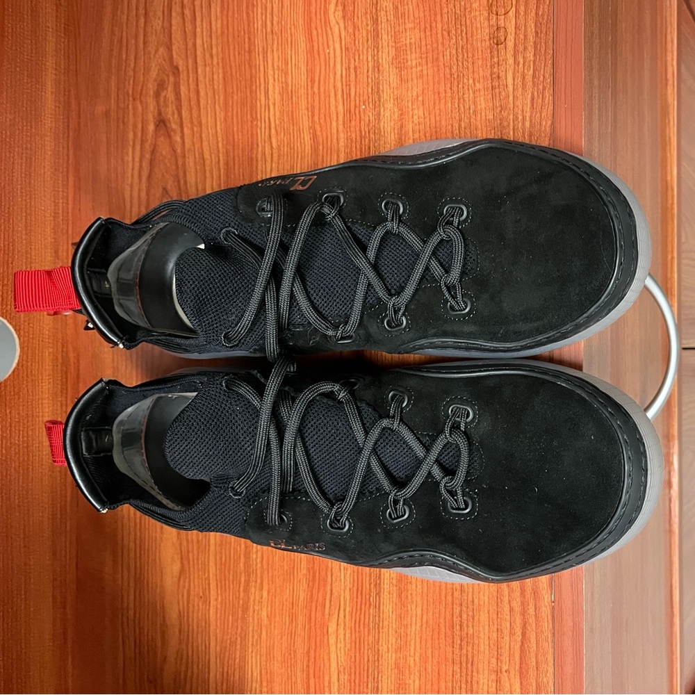 Size 11 1/2 black Louis Vuitton shoes - Picture 2 of 5